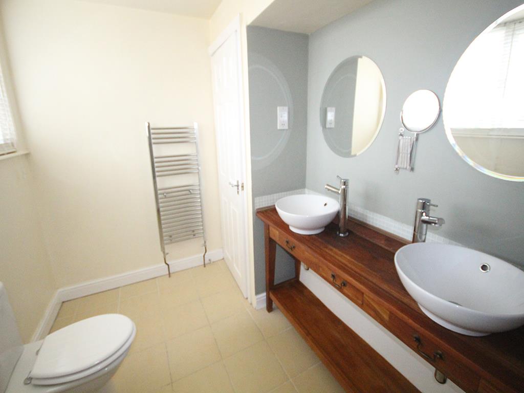 2 bedroom flat To Let in Barnoldswick - IMG_1300.JPG